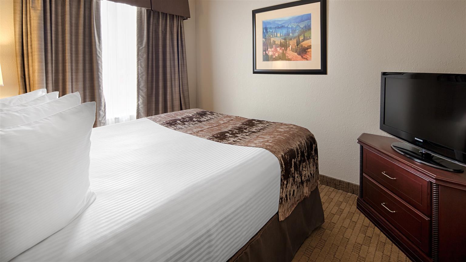 Best Western Plus Pembina Inn & Suites Уинипег Екстериор снимка