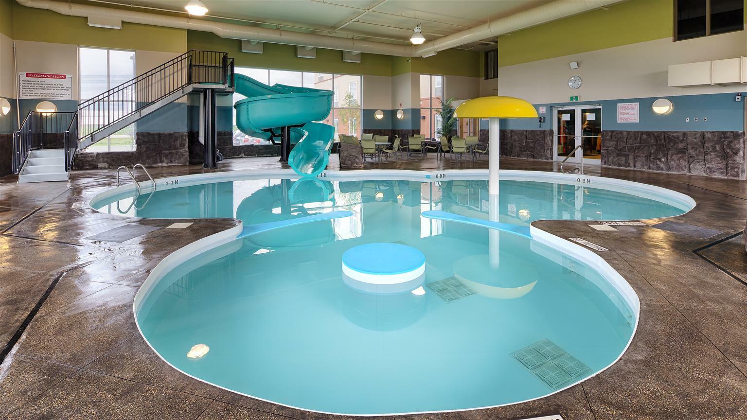 Best Western Plus Pembina Inn & Suites Уинипег Екстериор снимка